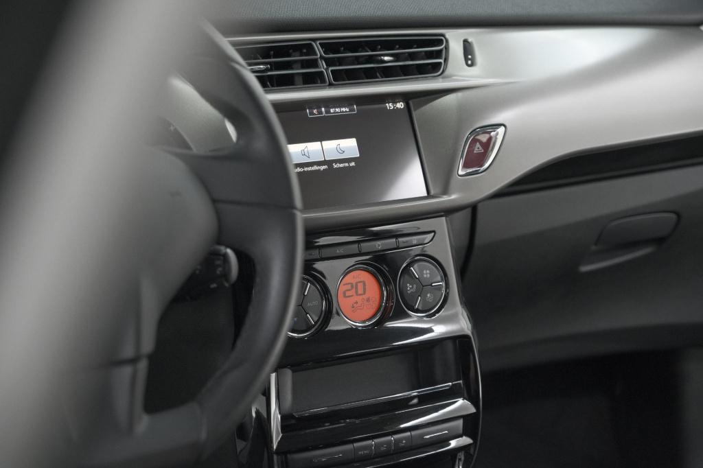 Citroen C3 puretech 82 selection | trekhaak | apple carplay | parkeersensor