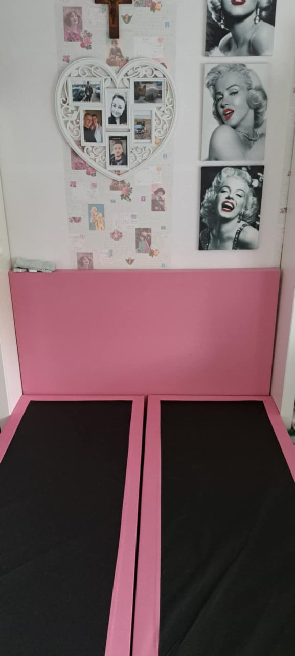 BOXSPRING ROZE 140X200 CM MET MATRAS OF ZONDER MATRAS.