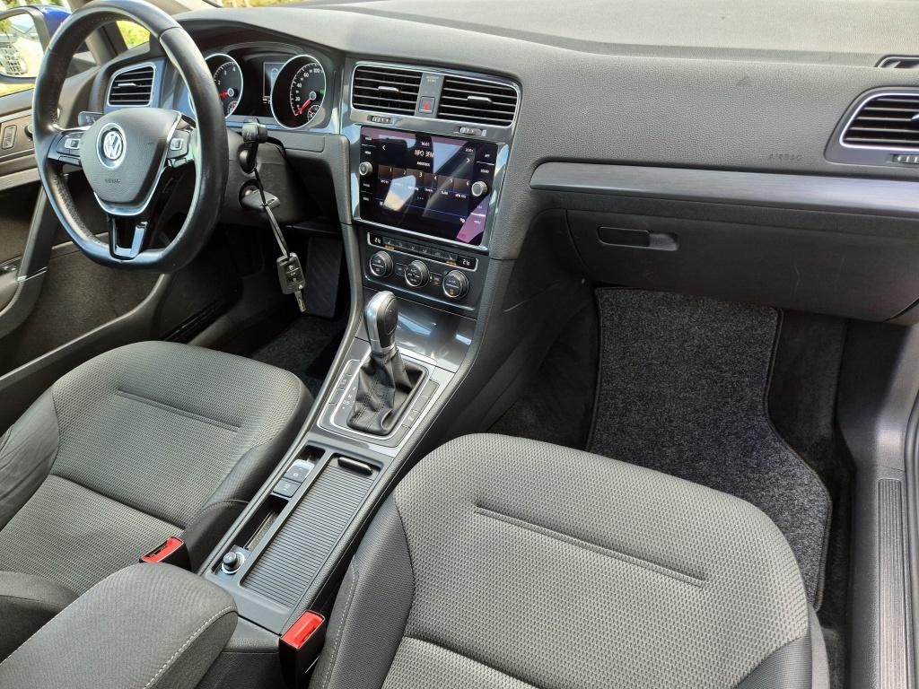 Volkswagen Golf 1.5 tsi comfortline business | automaat | airco | pdc | acc