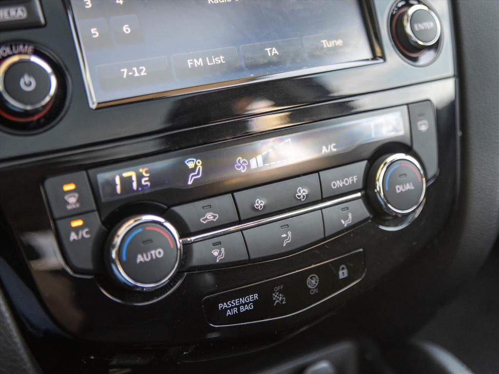 Nissan Qashqai 1.2 115 dig-t n-connecta | panoramadak | trekhaak | navigati