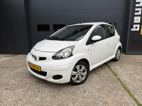 Toyota Aygo 1.0 12V Vvt-i 5DRS Wit 2011 Airco Apk Carplay