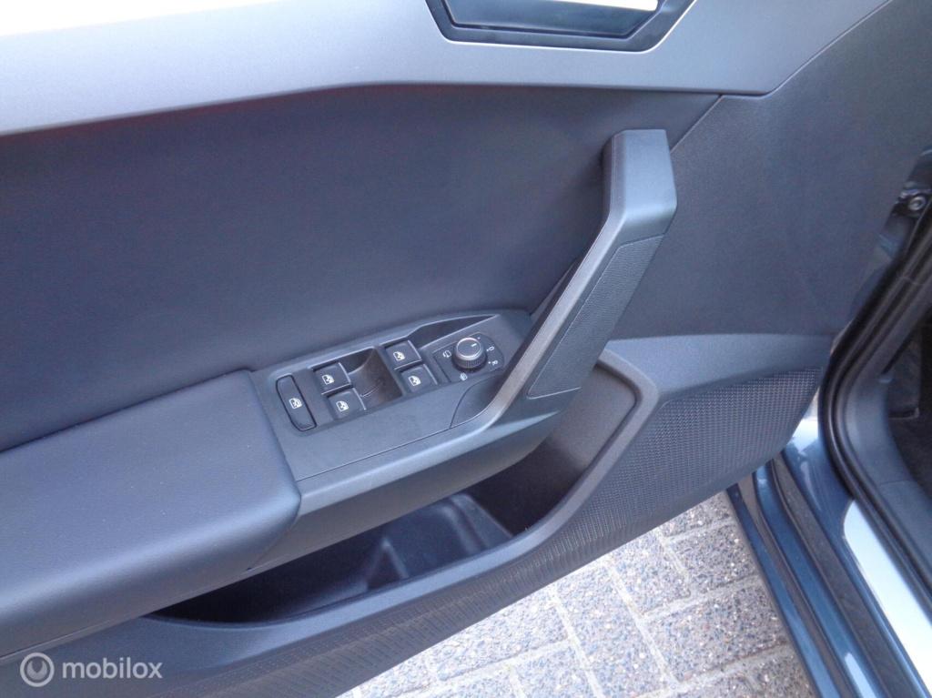 Seat Leon 1.0 tsi fr 81kw airco/lm velgen/full led/dig dash/sfeer pak/navig