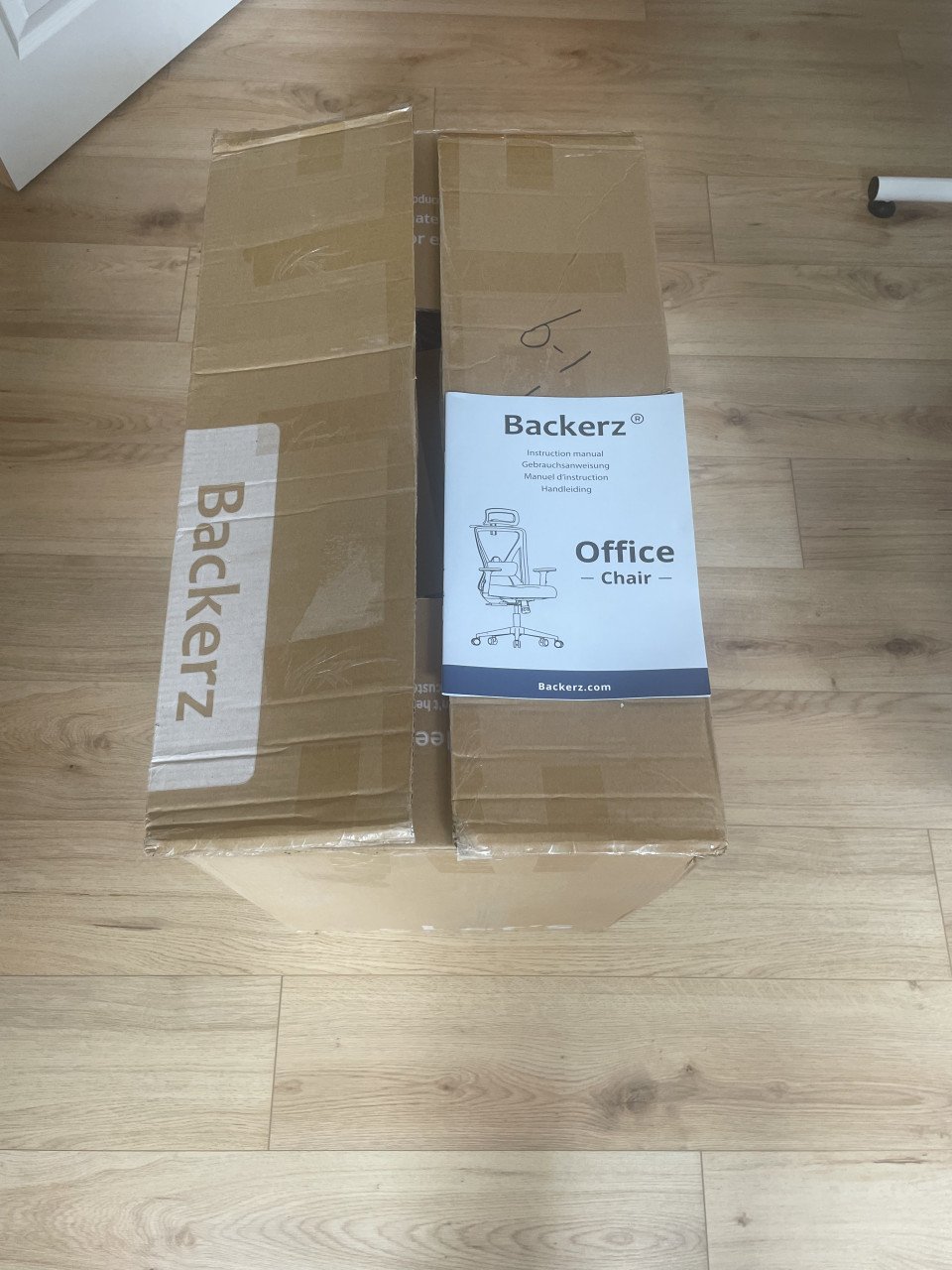 Backerz bureaustoel Nieuw in doos
