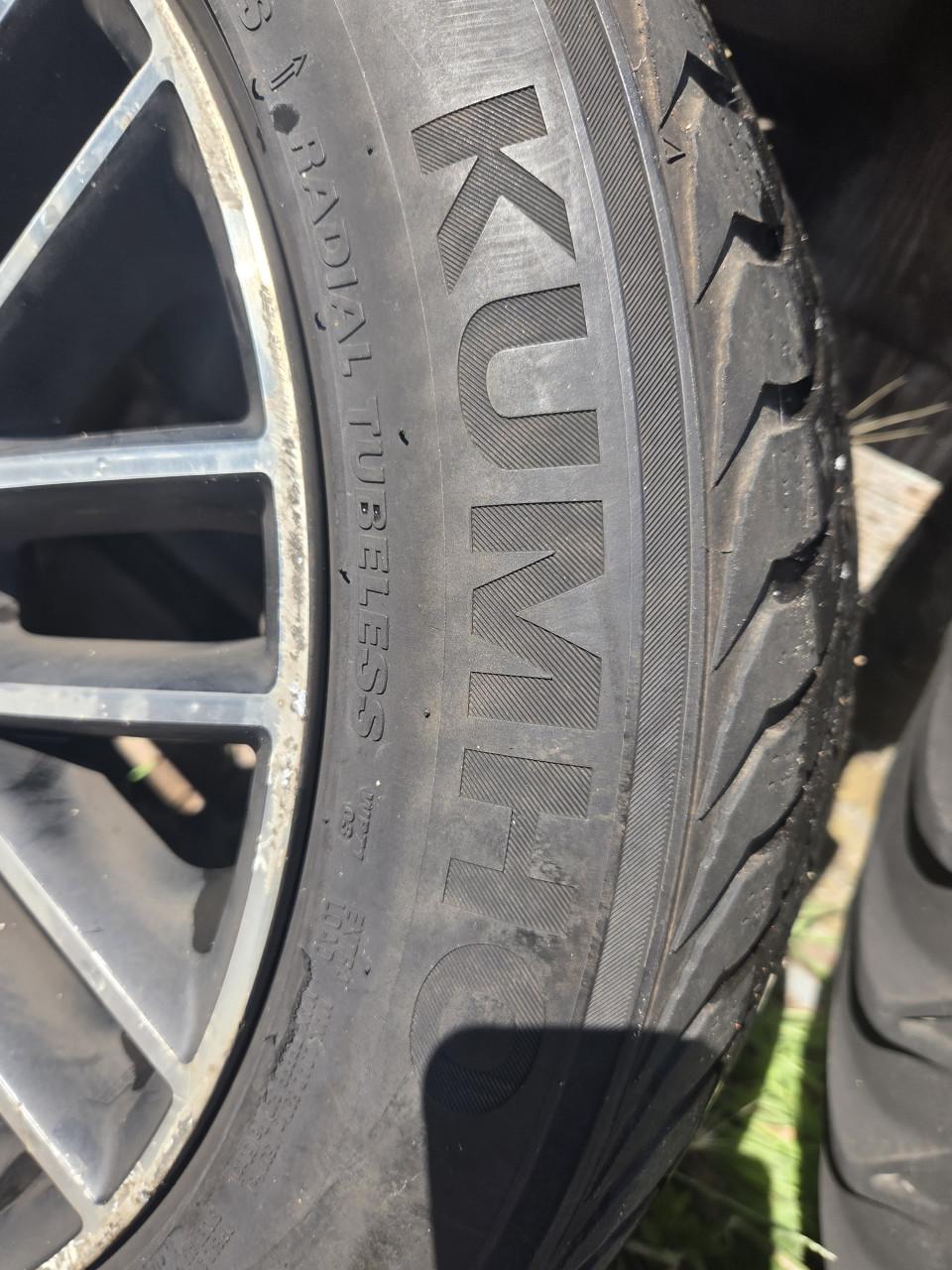Borbet velgen en banden 205/55 R17