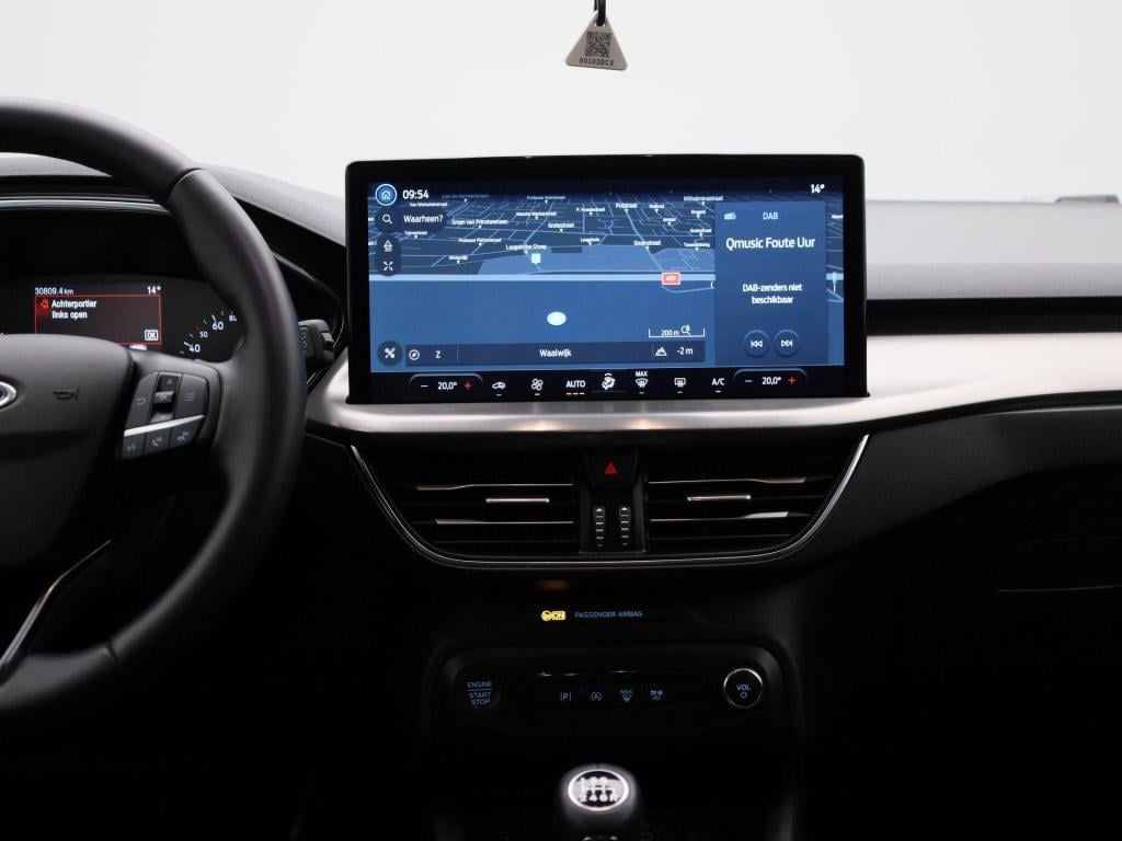 Ford Focus wagon 1.0 ecoboost hybrid titanium | climate control | cruise co