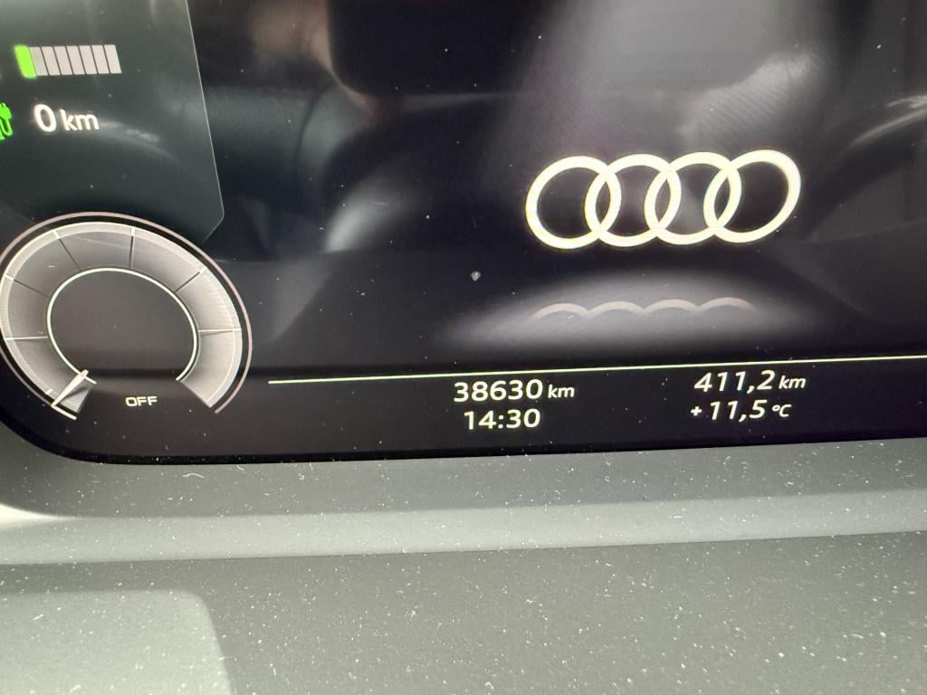Audi Q3 45 tfsi e hybrid 245pk s edition | zwart optiek
