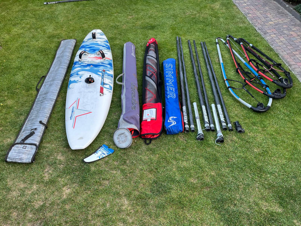 Board: Fanatic Skate - Zeil: 3,7m2 en 5,3m2 COMPLEET