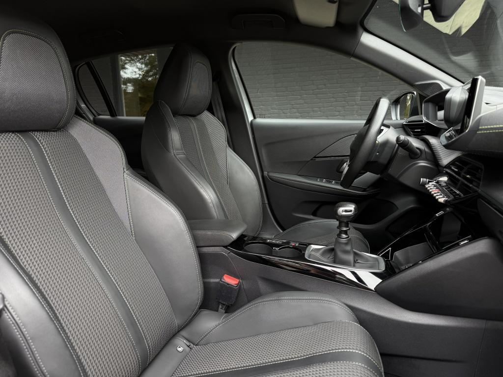 Peugeot 208 1.2 puretech gt