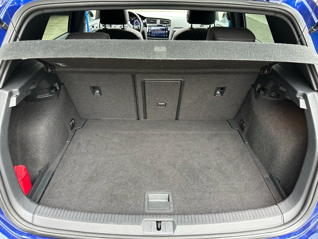 Volkswagen Golf 2.0 tsi 4motion r panoramdak / virtual cockpit / led / alca