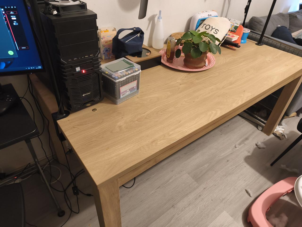 Tafel 180x90 licht gekleurde