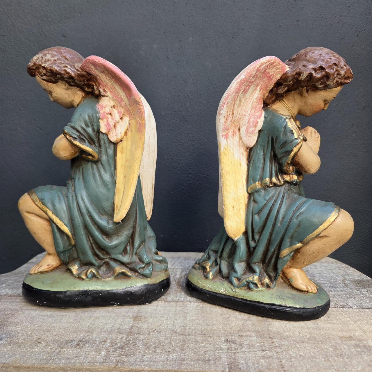 Stel brocante gipsen engelen,  25,5 cm