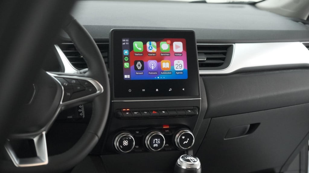 Renault Captur tce 90 techno | camera | navigatie | pack winter | apple car