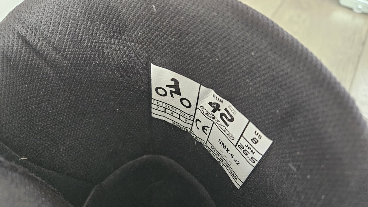 Alpinestars SMX-6 V2 motorlaarzen maat 42 – Zwart/Wit