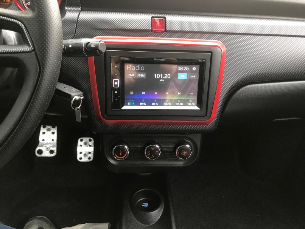 Ligier Js60 brommobiel l sport ultimate sun dci 492 (nieuw)