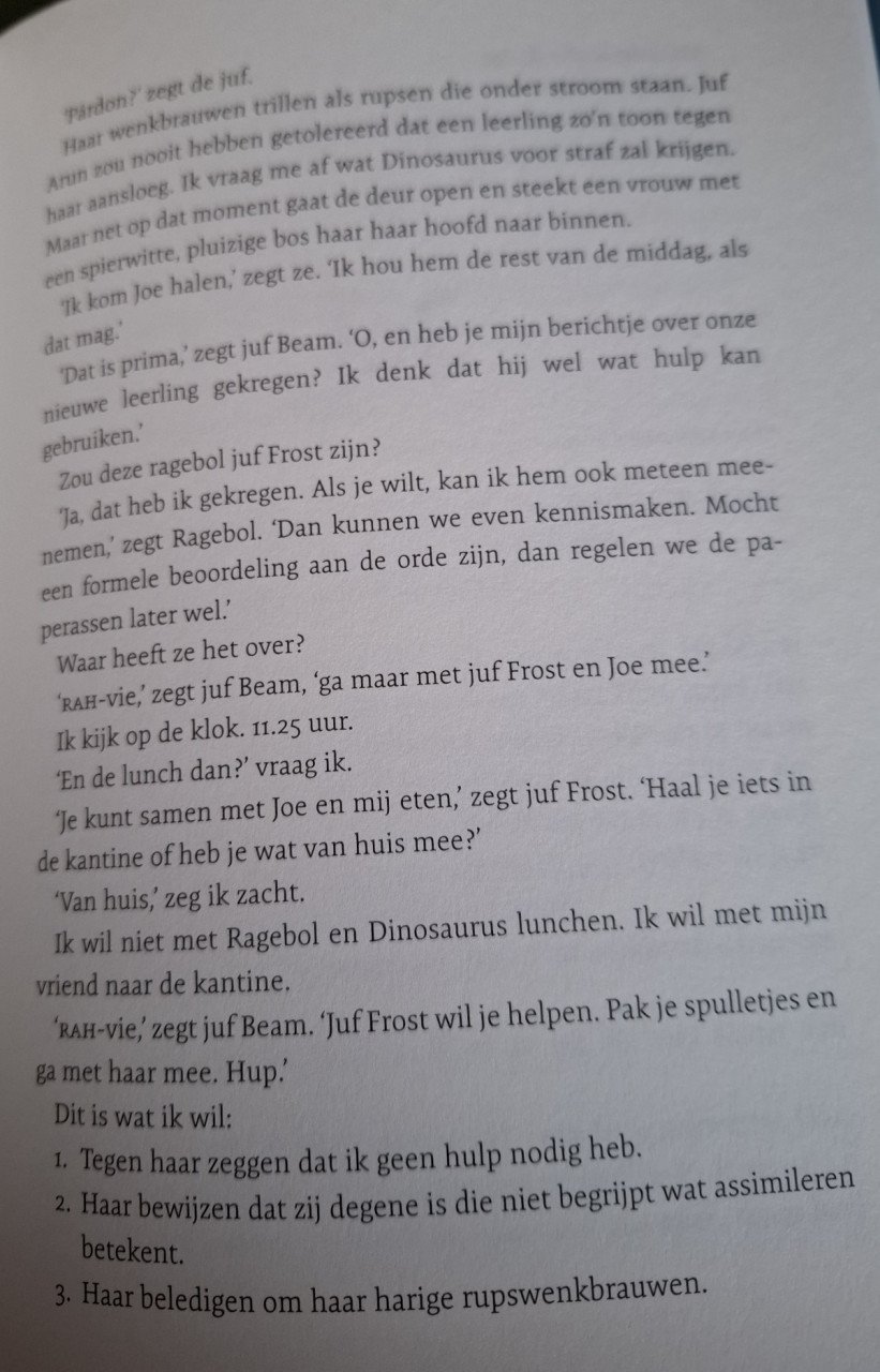 Mag ik naast je zitten? Door Sarah Weeks & Gita Varadarajan