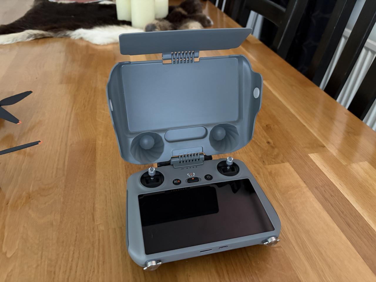 DJI Mini 4 Pro drone fly more combo met rc331 smart controller