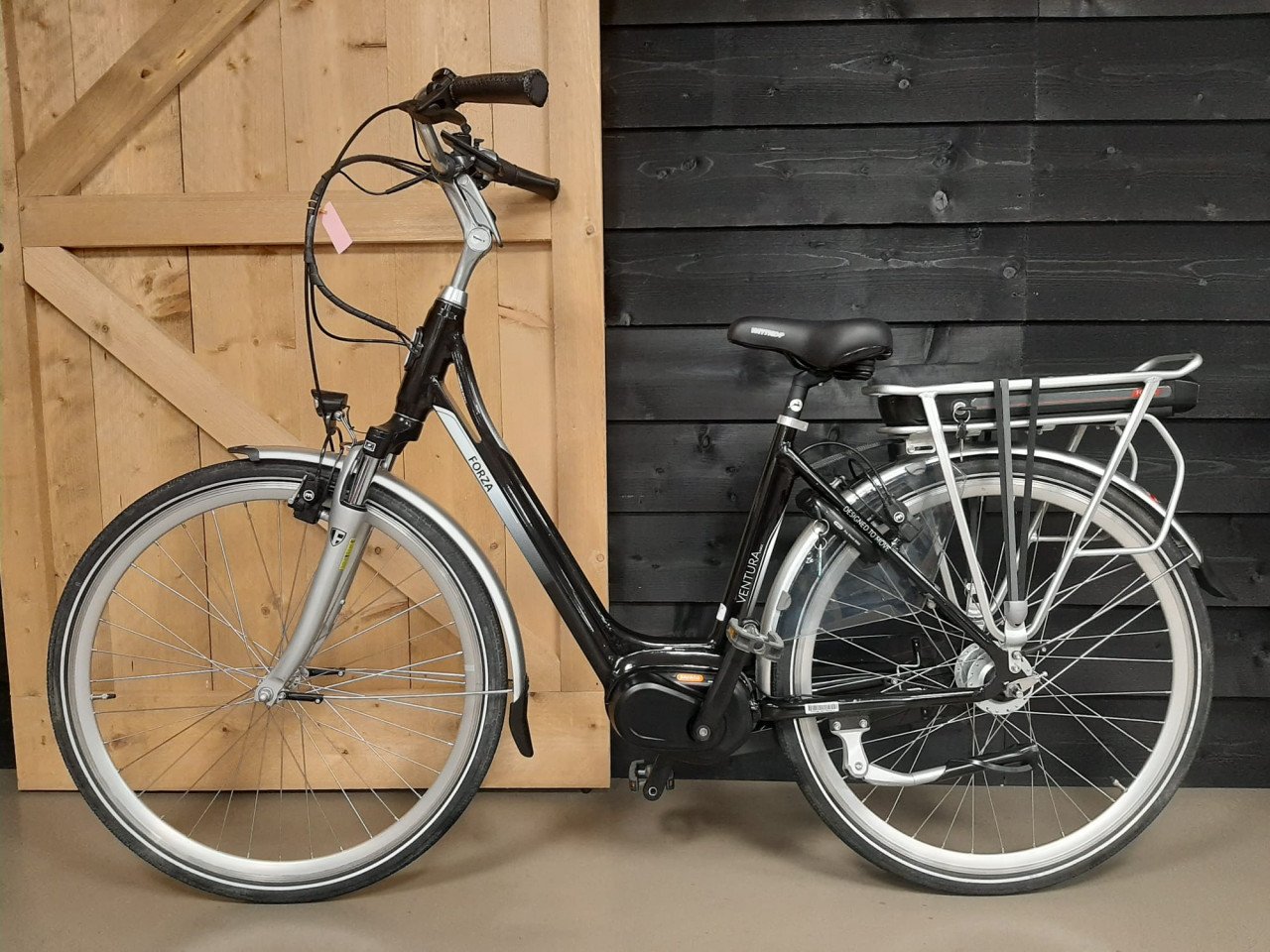 Zeer mooie Forza Ventura met sterke midden motor en 522Wh accu (3jaar jong)