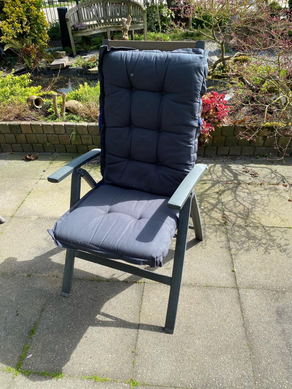 6 verstelbare aluminium met hard kunststof stoelen