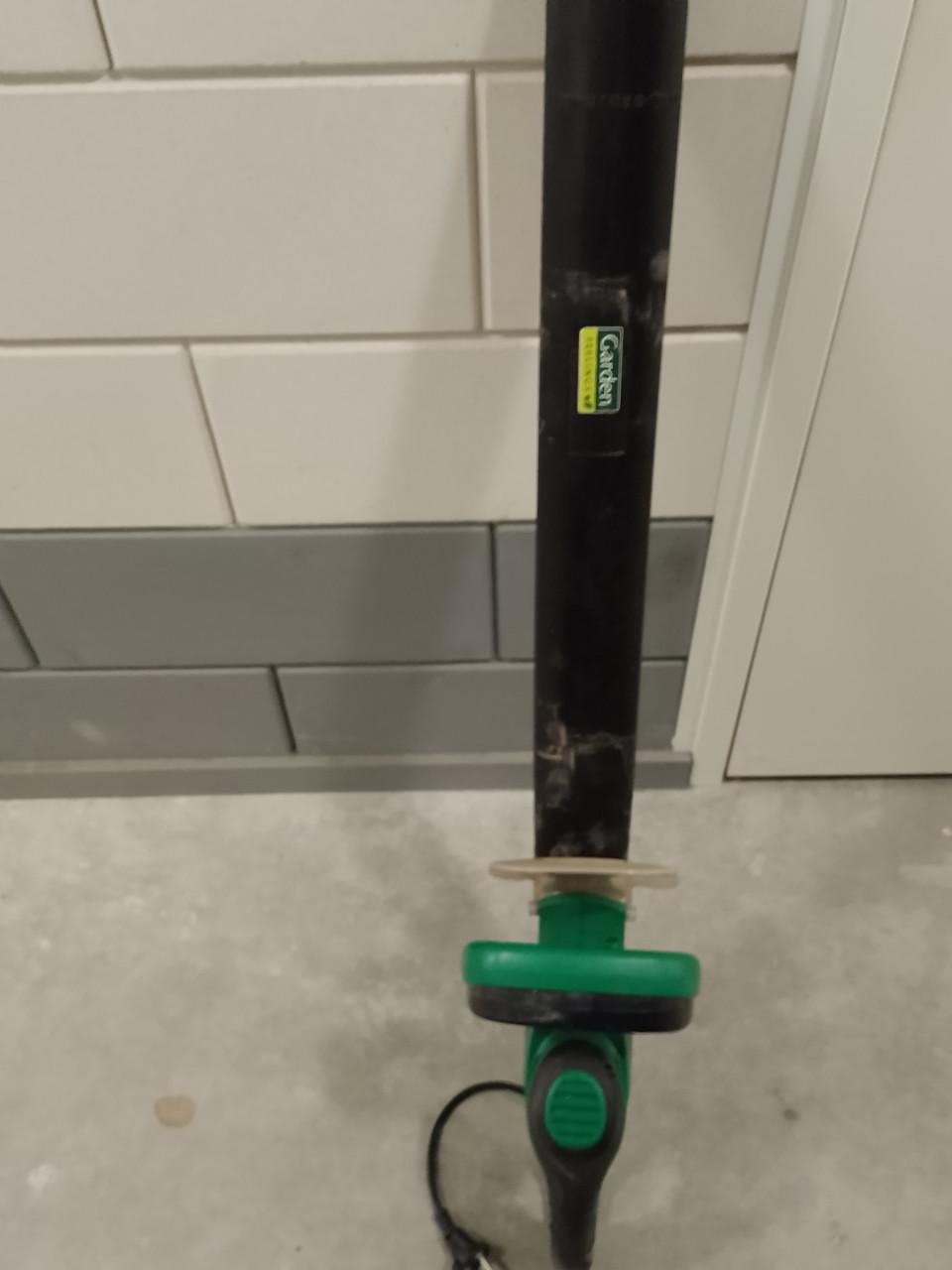 GRASTRIMMER /  HEGGEN SCHAAR