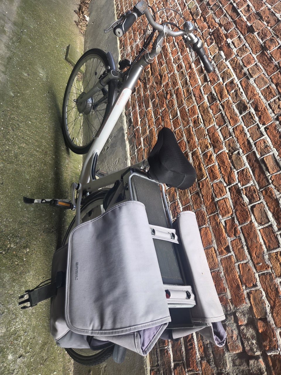 Oude elektrische fiets