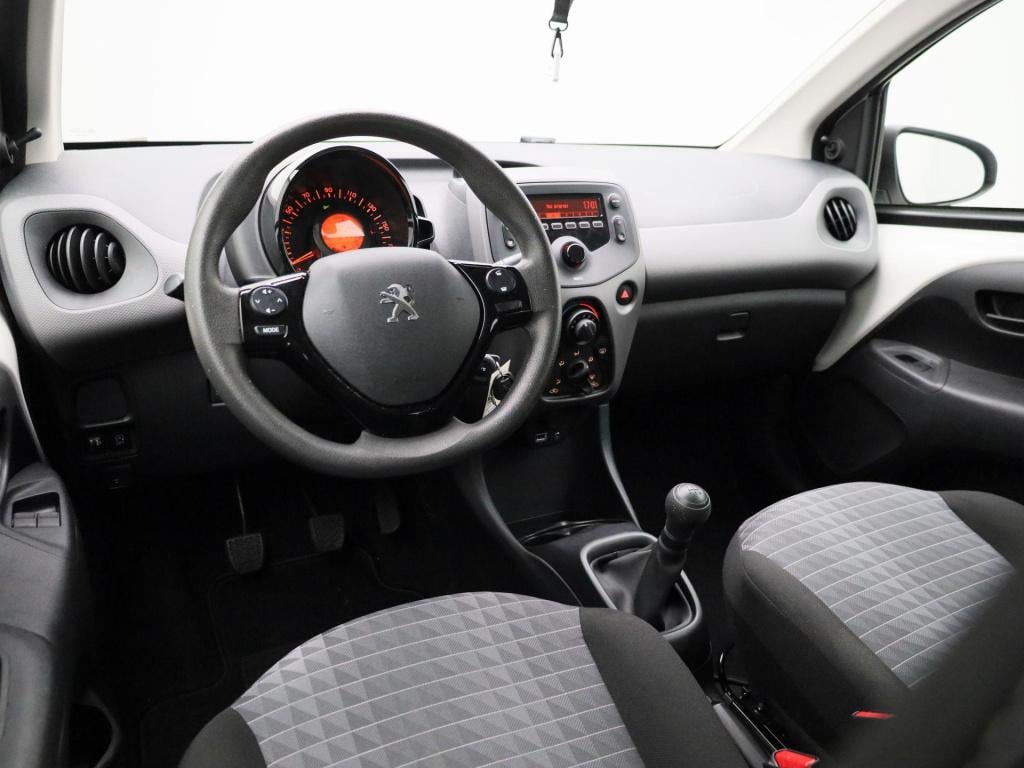 Peugeot 108 1.0 e-vti active | 5-deurs | lage km stand | airco | bluetooth 