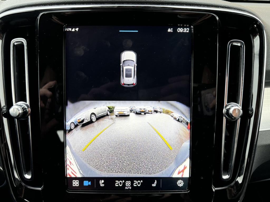 Volvo XC40 2.0 b4 plus dark | 18'' lmv | trekhaak | harman kardon