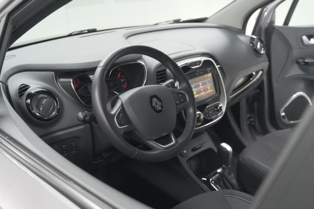 Renault Captur tce 120 edc dynamique | trekhaak | camera | navigatie | clim