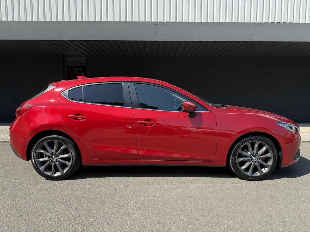 Mazda 3 2.0 gt-m