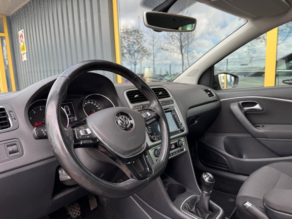 Volkswagen Polo 1.2 tsi first ed.