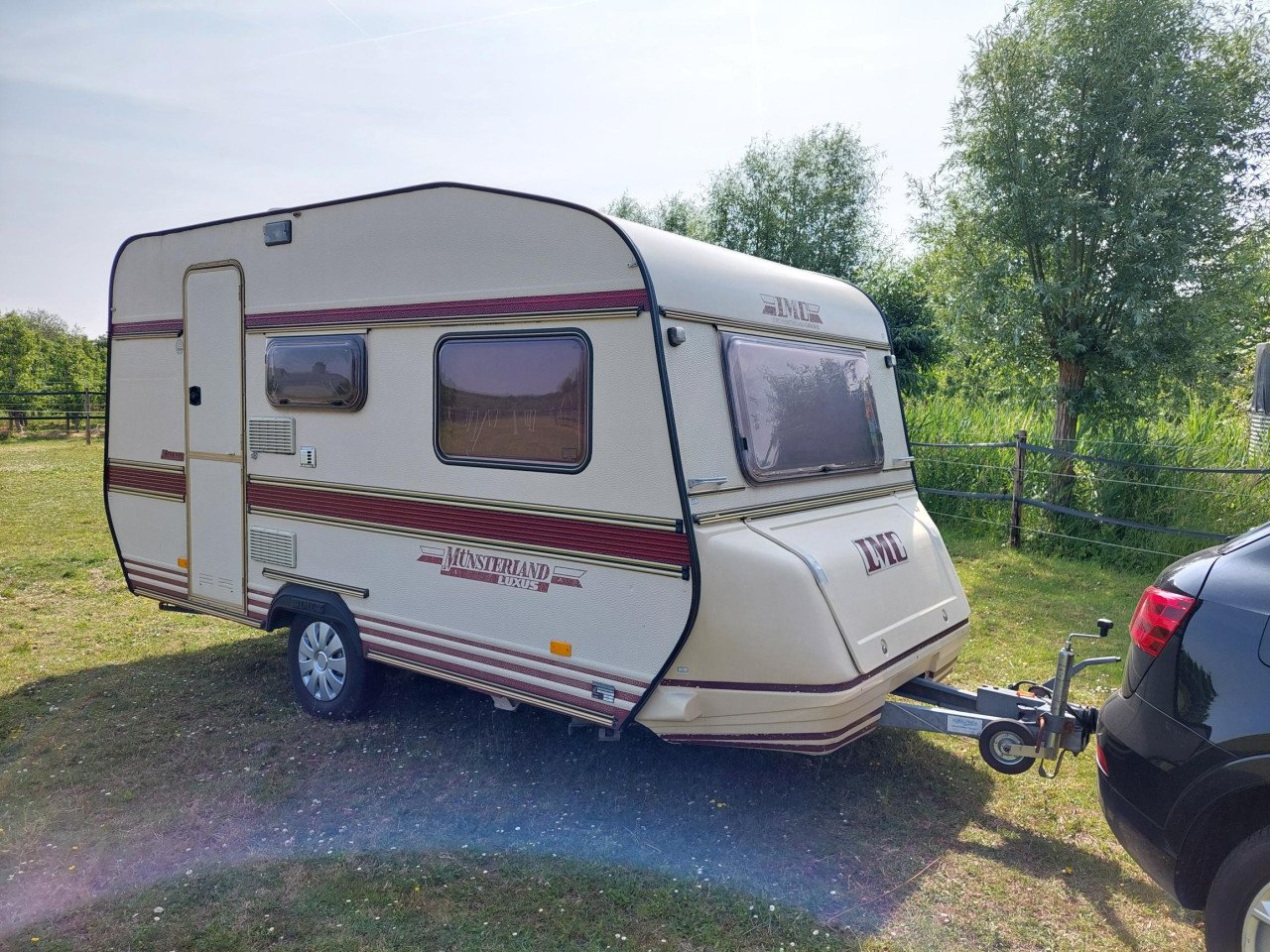 LMC 400F Retro caravan, goedkoop!