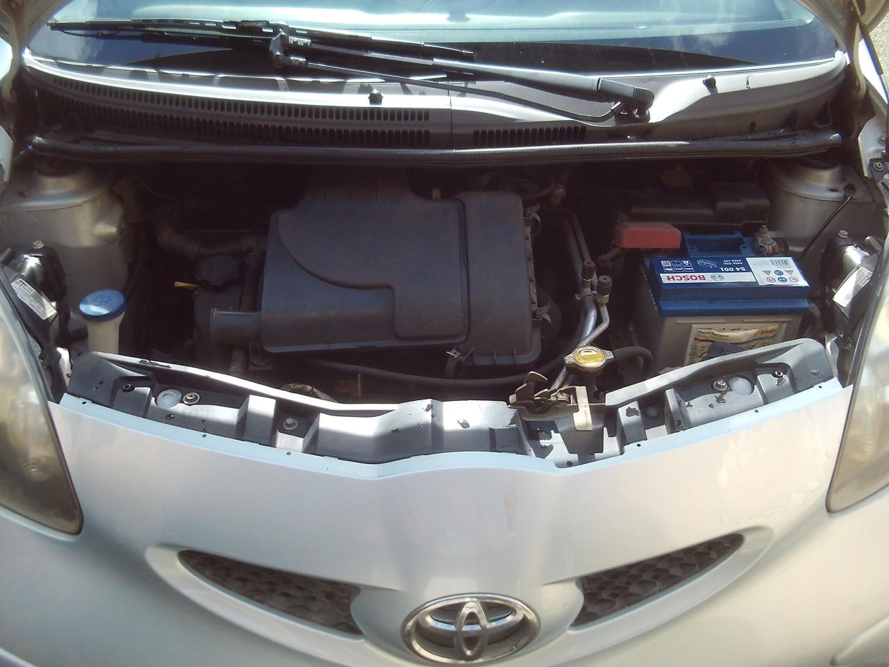 Toyota Aygo 213800 km bj 2006 ,apk 05-2027,airco , 4 deurs