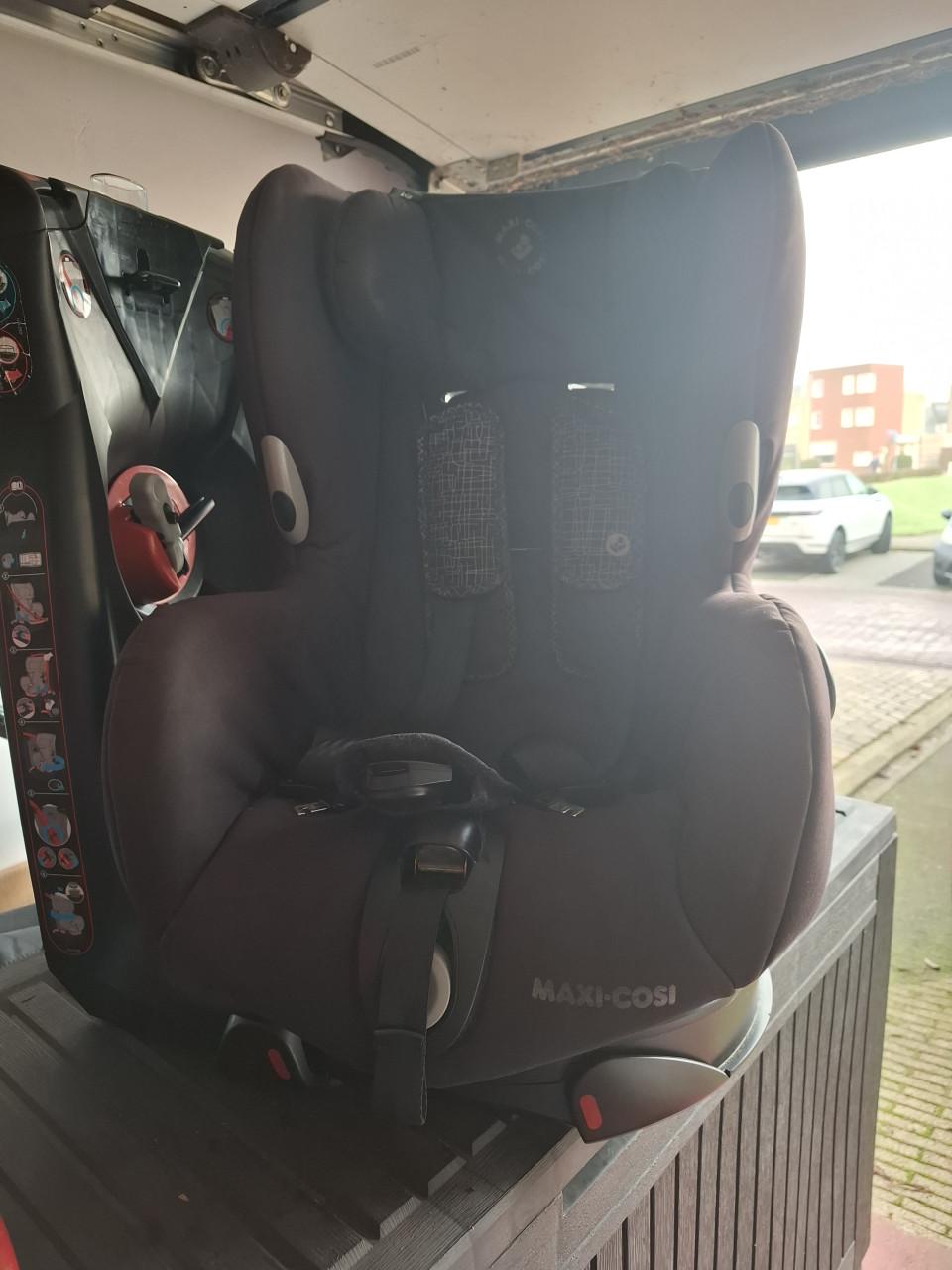 Autostoel Maxi Cosi Assix 360gr