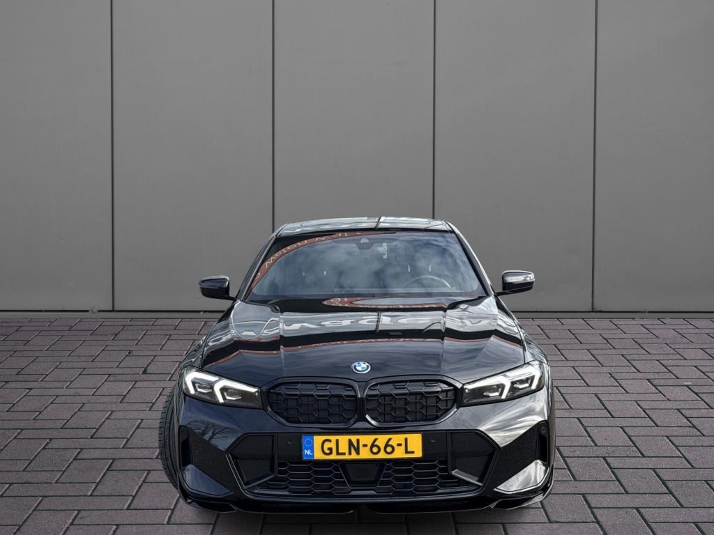 BMW 3-serie 320e m sport pro | m performance | vol opties | h&k | pano | le