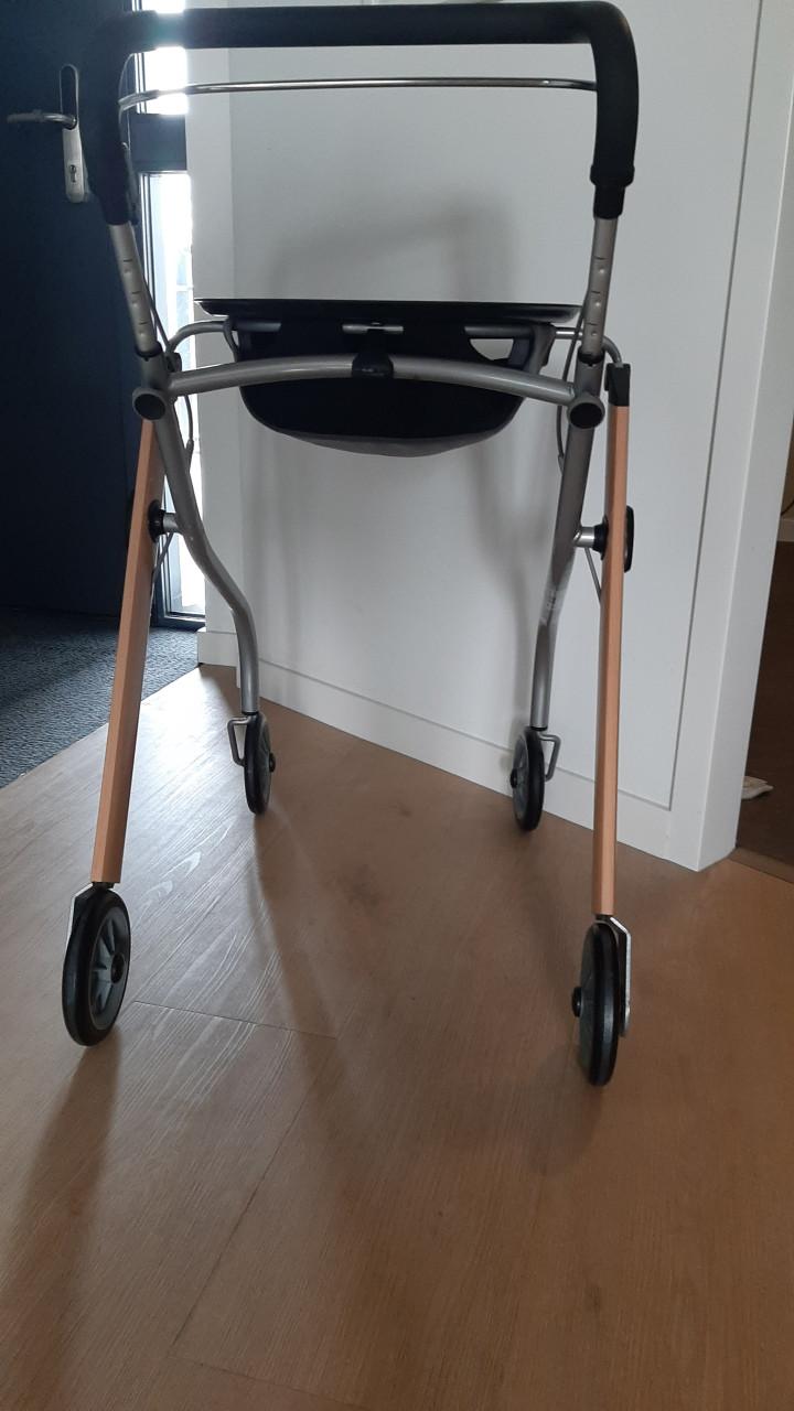 Rollator  voor binnenshuis TrustCare