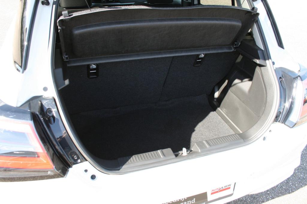 Suzuki Swift 1.2 style smart hybrid