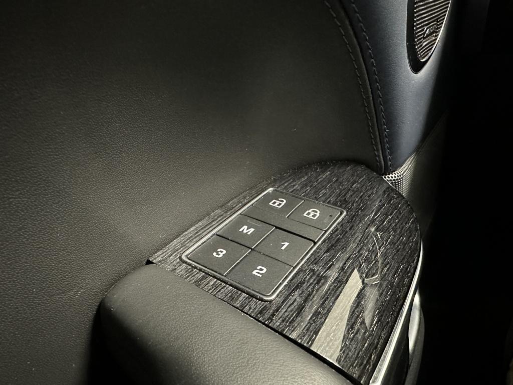 Land Rover Range Rover p400e hse dyn. | portofino blue | meridian | alcanta