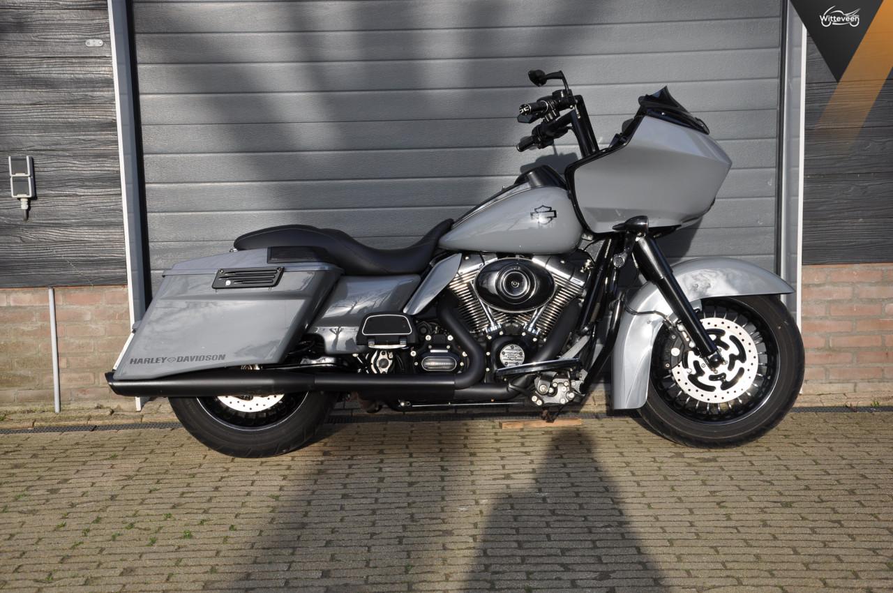 Harley-Davidson Road Glide ABS 103