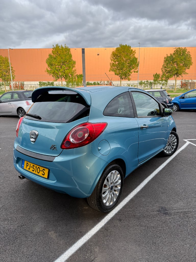 Ford KA 1.2 - titanium x - airco