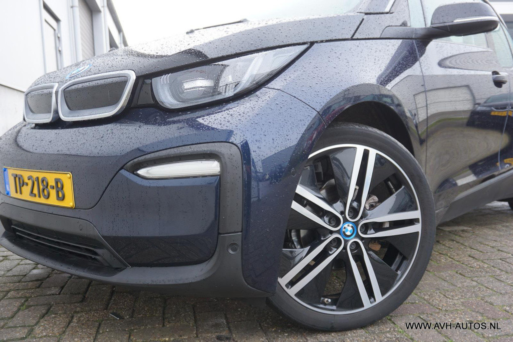 BMW I3 basis iperformance 94ah 33 kwh, prijs incl. btw!!
