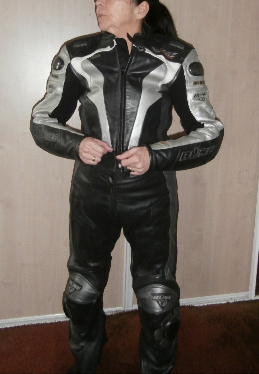 Motorpak Büse maat 48