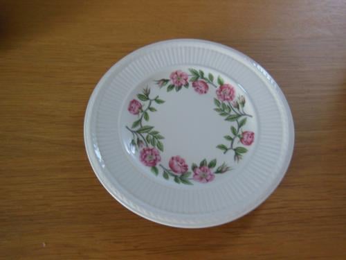 Wedgwood Rosalind gebaksbordjes