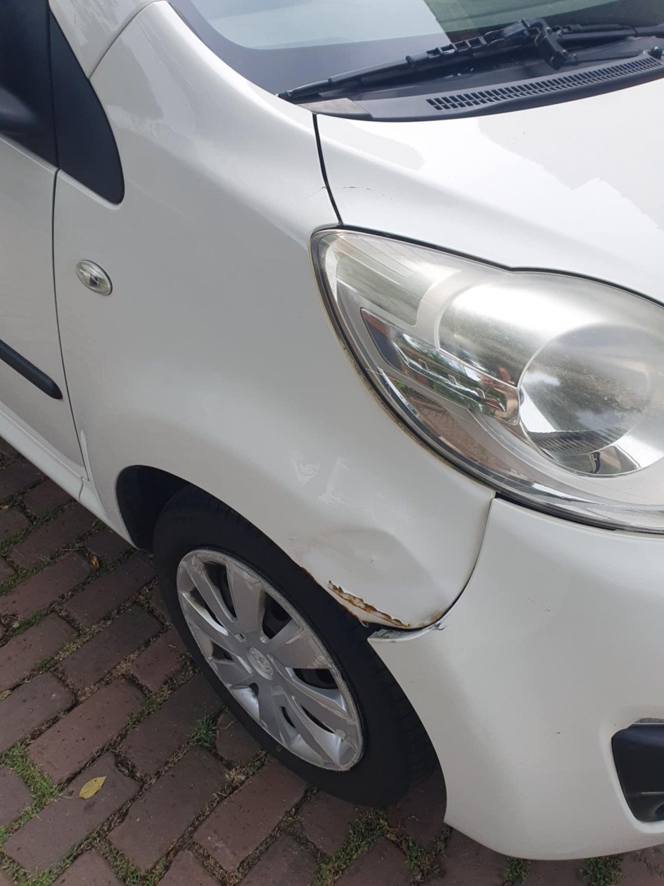 Peugeot 107 Wit - 5 deurs APK tot juli 2026 met airco