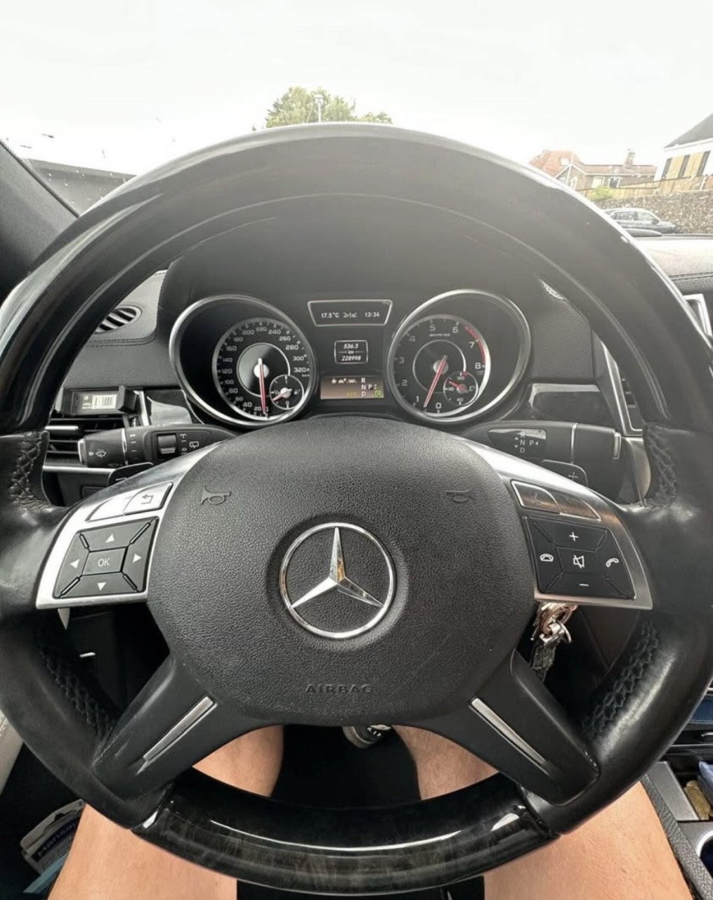 Mercedes ML 63 AMG