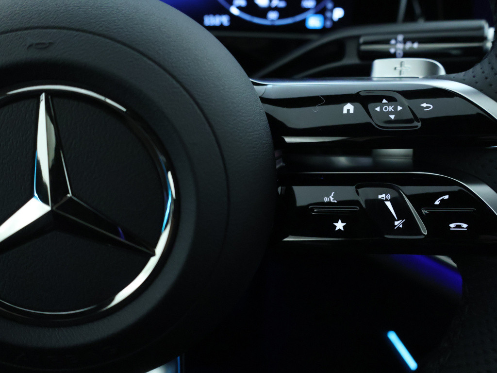 Mercedes-Benz E-Klasse 300 e sport edition | trekhaak | nightpakket | premi