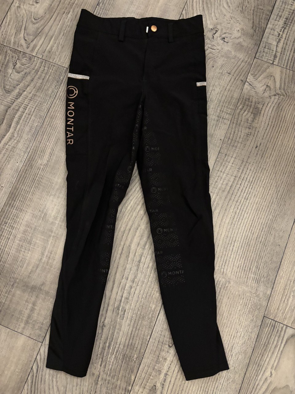 Paardrijbroek en shirt
