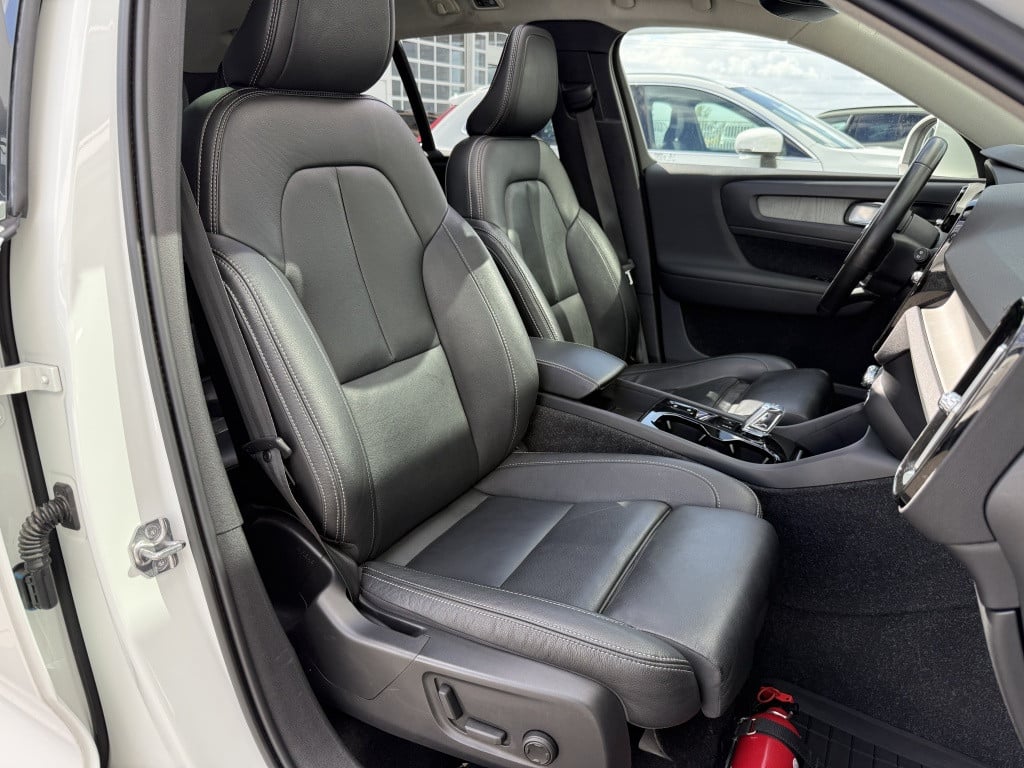 Volvo XC40 t5 262pk recharge inscription| panodak| adap.cruise| 360camera|
