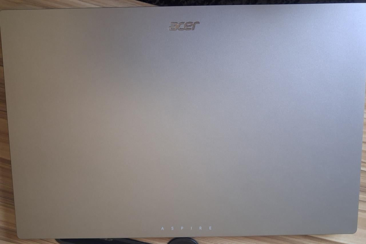 Acer aspire lite laptop