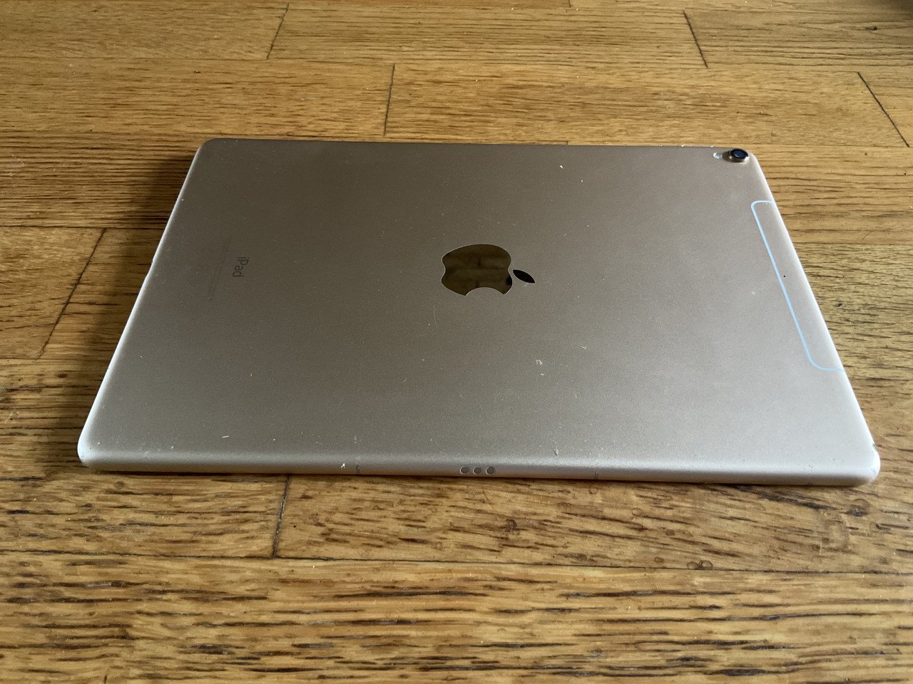 Apple iPad Pro 10,5” 512GB – met Pencil, hoes en doos