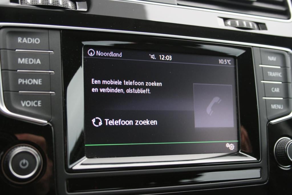 Volkswagen Golf 1.2 tsi highline / afn. trekhaak / navi / cruise / stoelver