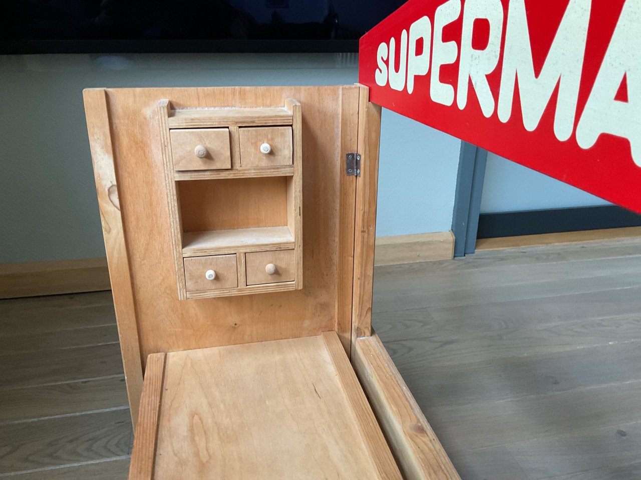 Winkeltje/theater hout